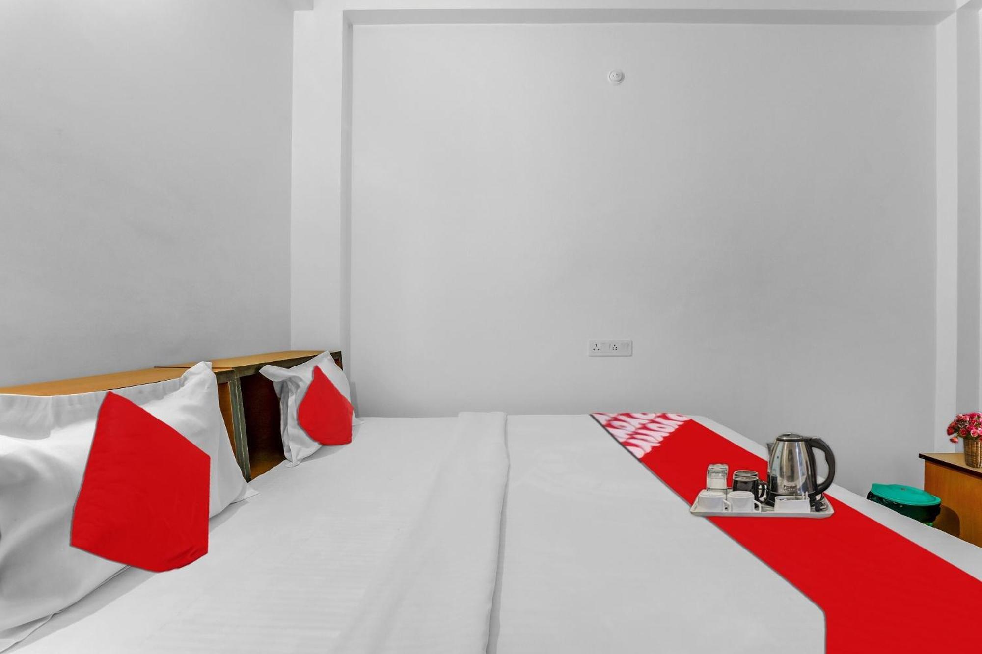 Oyo Flagship Royal Residency Lucknow
