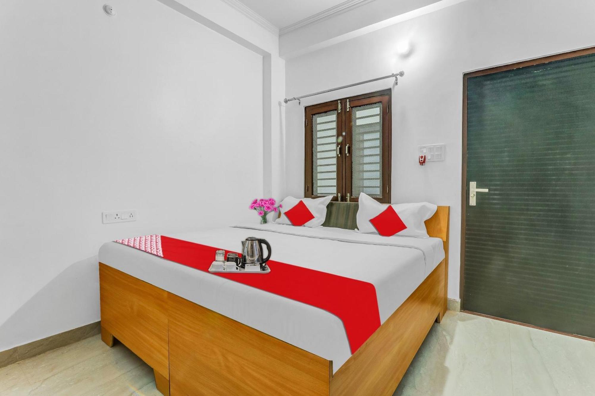 Hotel Oyo Flagship Royal Residency 3*