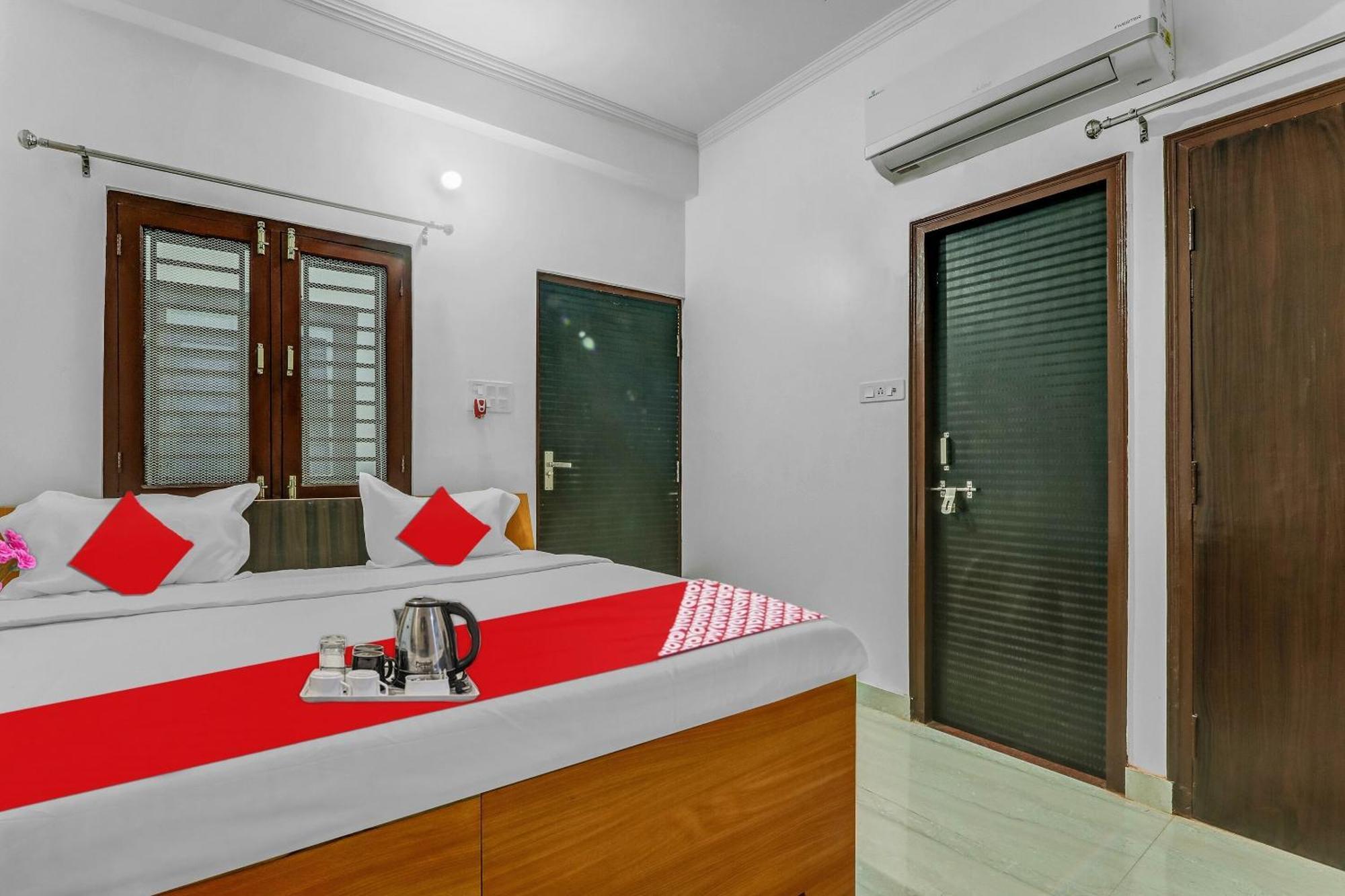 Oyo Flagship Royal Residency Lucknow
